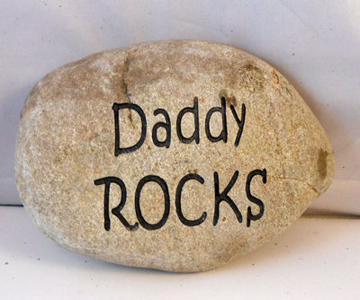 Daddy Rocks
engraved stone sign