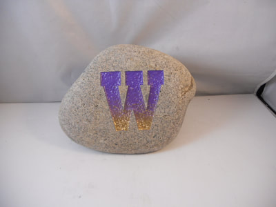 W (University of Washington) engraved rock