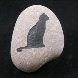 engraved rock cat photo  cat memorial headstone